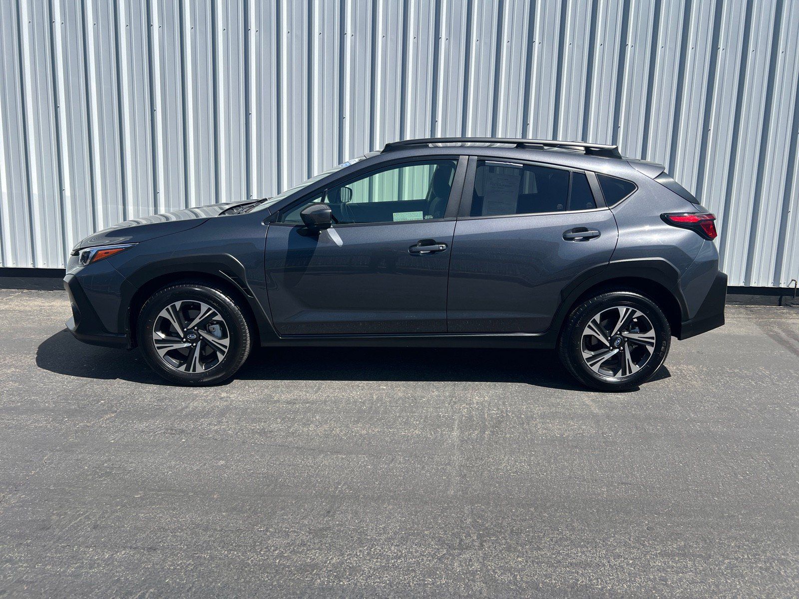 Certified 2025 Subaru Crosstrek 2.5i Premium AWD/4WD image 3