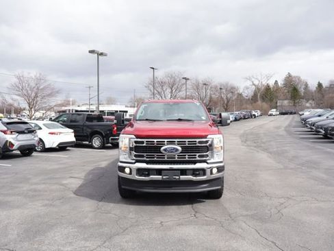 Used 2024 Ford F250 XLT w/ FX4 Off-Road Package image 8
