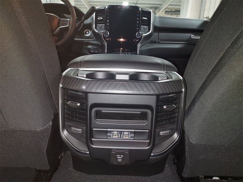 Used 2025 RAM 3500 Big Horn image 10