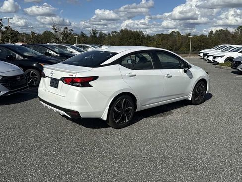 New 2025 Nissan Versa SR w/ Trunk Package image 4
