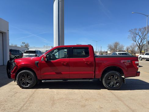 Used 2021 Ford F150 Lariat w/ Equipment Group 502A High AWD/4WD image 4