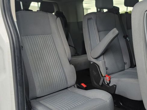 Used 2017 Ford Transit 350 XLT RWD image 17