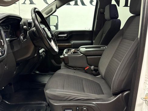 Used 2023 GMC Sierra 2500 SLE w/ SLE Convenience Package image 31