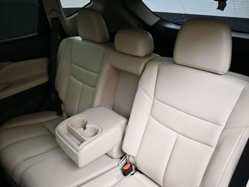 Used 2024 Nissan Murano SL image 20