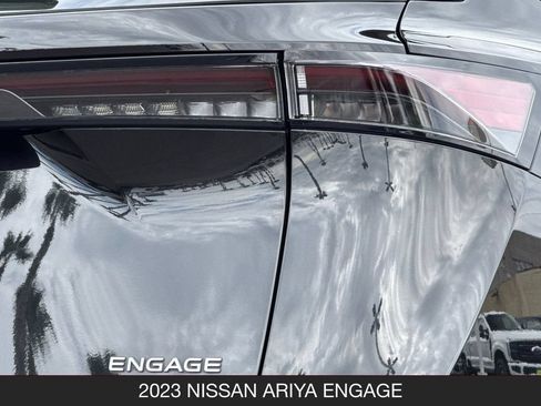 Used 2023 Nissan Ariya AWD image 30