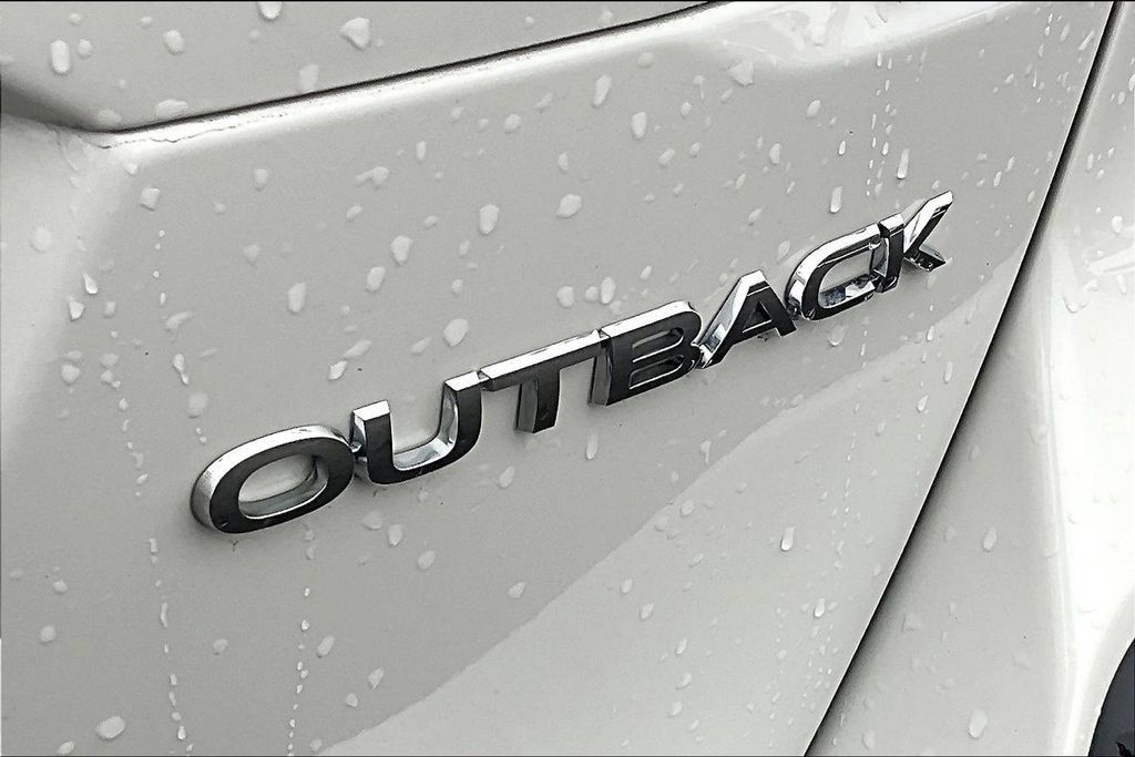Used 2024 Subaru Outback Limited AWD/4WD image 24
