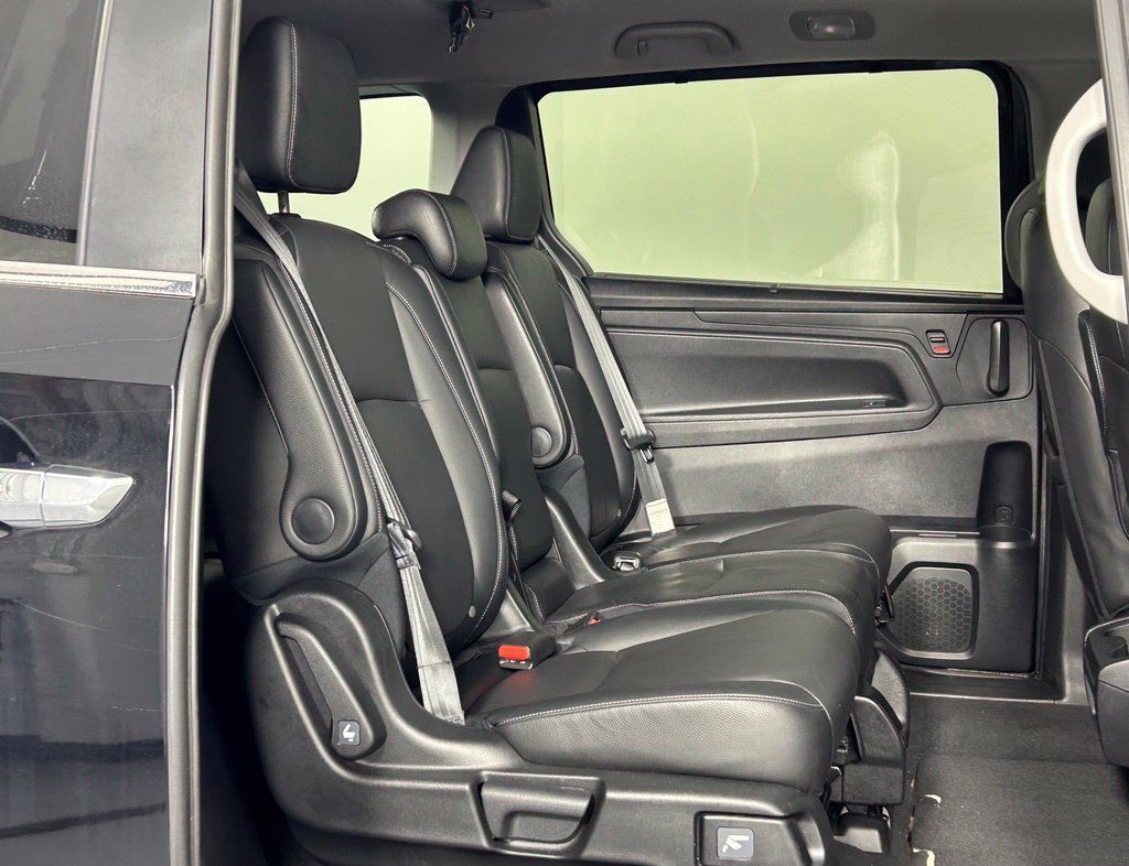 Used 2024 Honda Odyssey EX-L image 13
