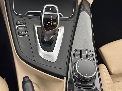 Used 2018 BMW 330i Sedan image 15