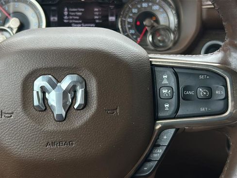Used 2019 RAM 1500 Limited RWD image 27