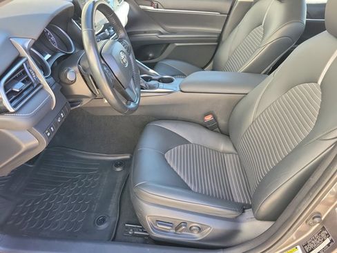 Used 2024 Toyota Camry SE w/ Protection Package (Q2) (TMS) image 5