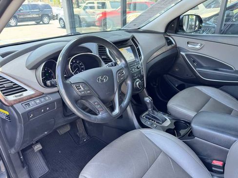 Used 2017 Hyundai Santa Fe Limited w/ Cargo Package FWD image 41