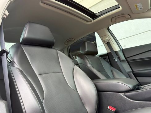 Used 2024 Honda Accord Touring image 16