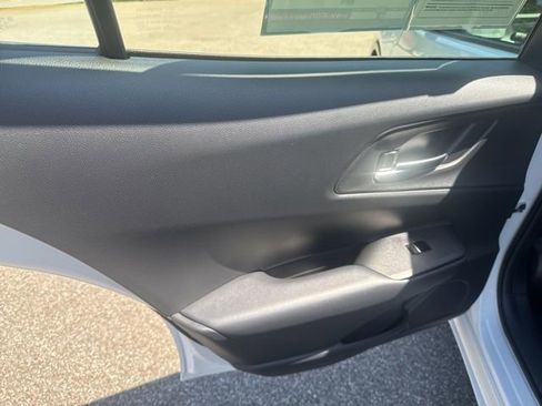 Used 2025 Toyota Prius Plug-In Hybrid w/ Limited Premium Package image 22