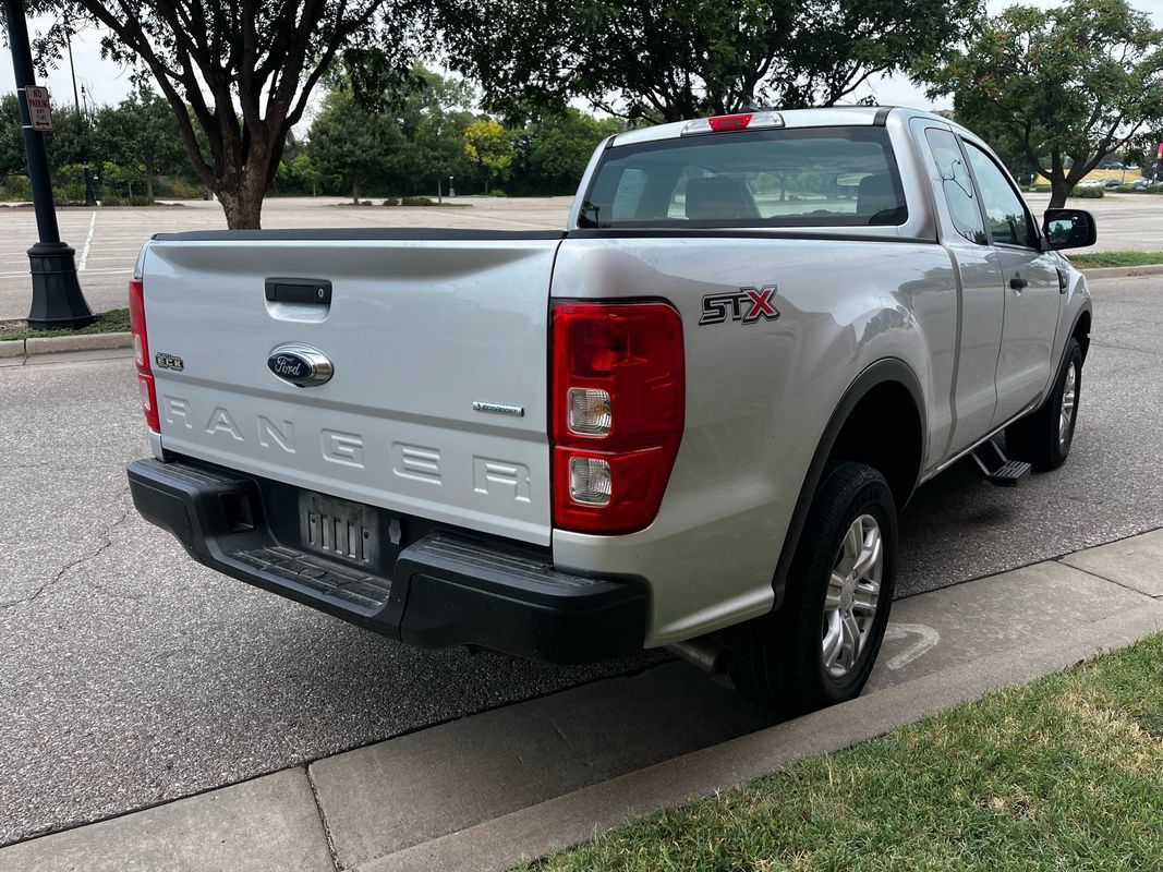 Used 2019 Ford Ranger XL w/ Equipment Group 101A Mid RWD image 3