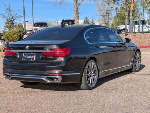 Used 2016 BMW 750i xDrive image 7