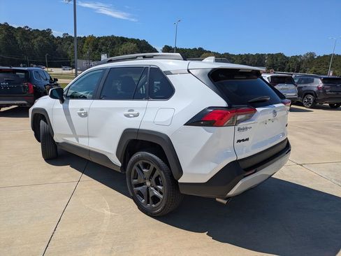 Used 2024 Toyota RAV4 Adventure image 6