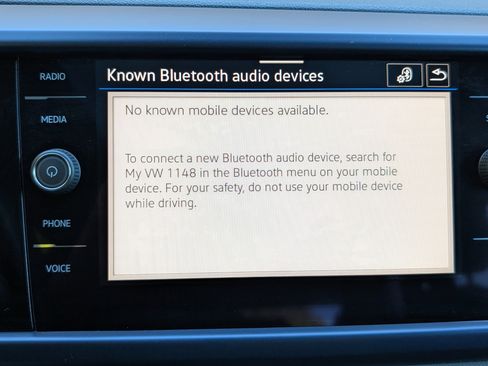 Used 2024 Volkswagen Taos SE w/ Panoramic Sunroof Package image 29