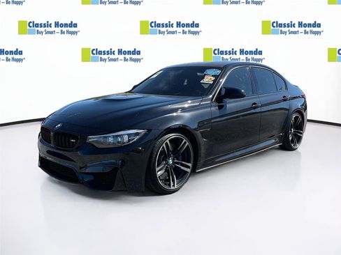 Used 2018 BMW M3 image 3
