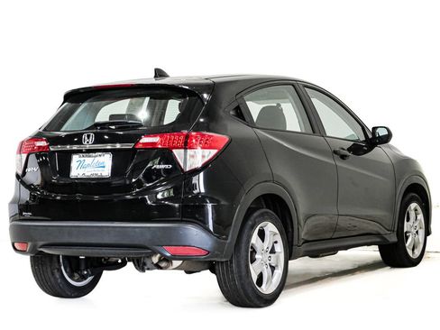 Used 2022 Honda HR-V LX image 6