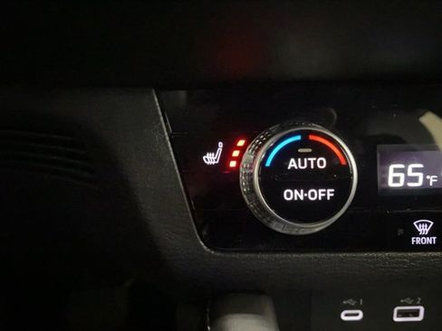 Used 2024 Mitsubishi Outlander Ralliart image 55