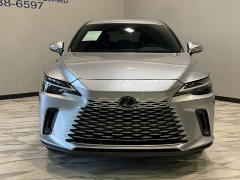 Used 2025 Lexus RX 350 FWD w/ Technology Package image 3