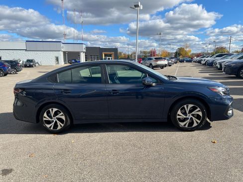 Certified 2025 Subaru Legacy Premium w/ Popular Package #1A image 8