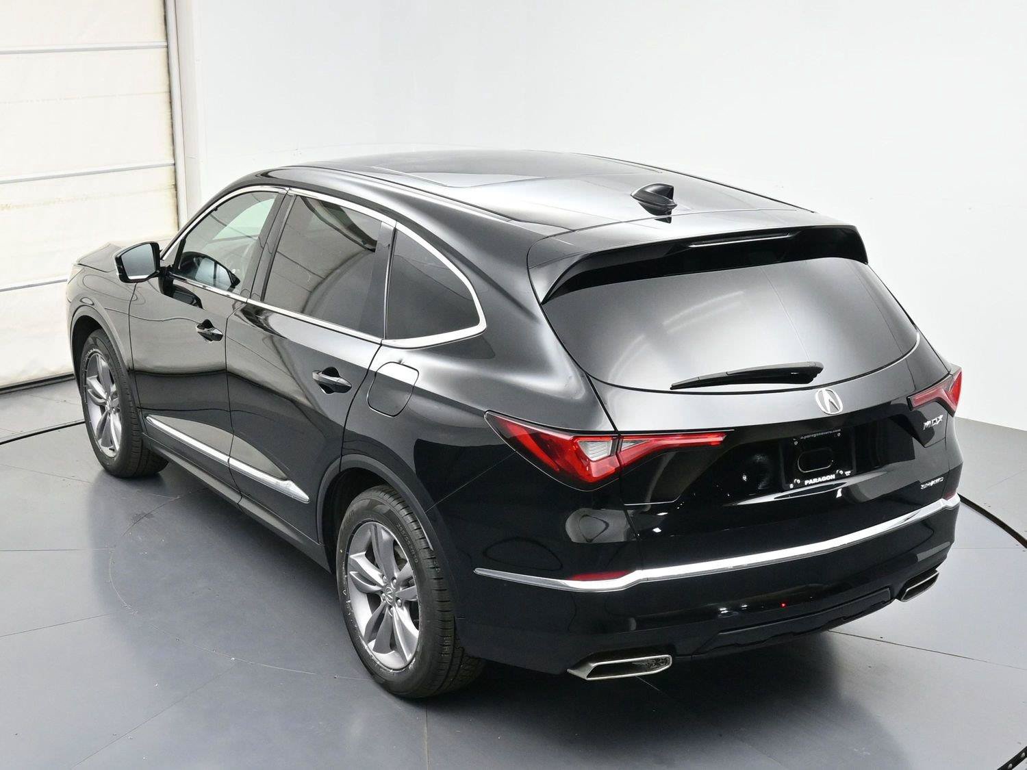 Used 2022 Acura MDX SH-AWD image 32