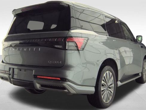 Used 2025 INFINITI QX80 Sensory image 8