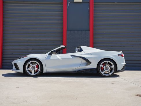 Used 2023 Chevrolet Corvette Stingray Preferred Conv w/ 2LT image 9