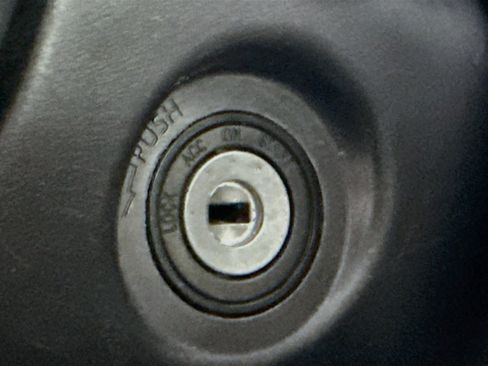 Used 2022 Toyota Corolla LE FWD image 21