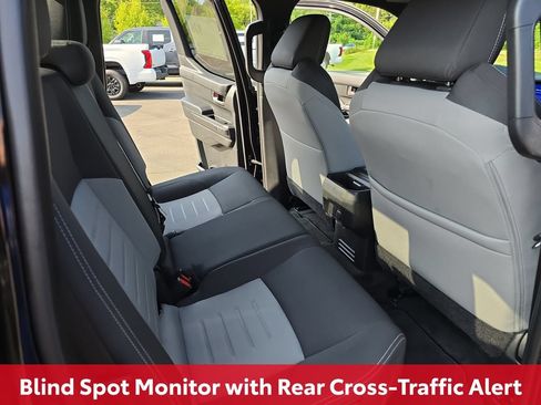 Certified 2025 Toyota Tacoma TRD Sport AWD/4WD image 14