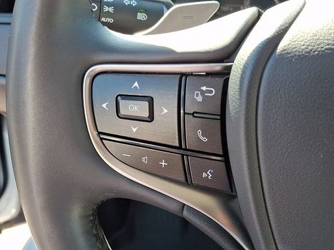 Used 2023 Lexus ES 350 w/ Premium Package FWD image 18