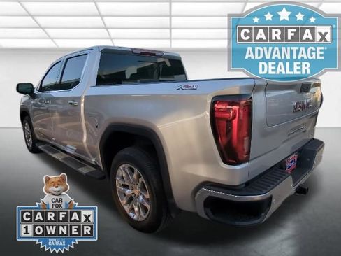 Used 2019 GMC Sierra 1500 SLT image 2