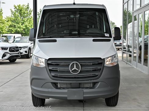 New 2025 Mercedes-Benz Sprinter 2500 image 2