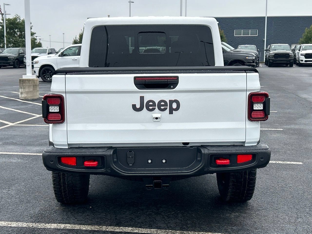 New 2027 Jeep Gladiator Rubicon AWD/4WD image 4