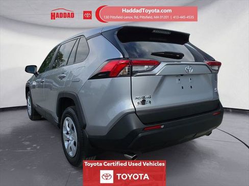 Certified 2024 Toyota RAV4 LE AWD/4WD image 3