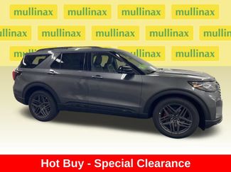 New 2026 Ford Explorer ST AWD/4WD video 3
