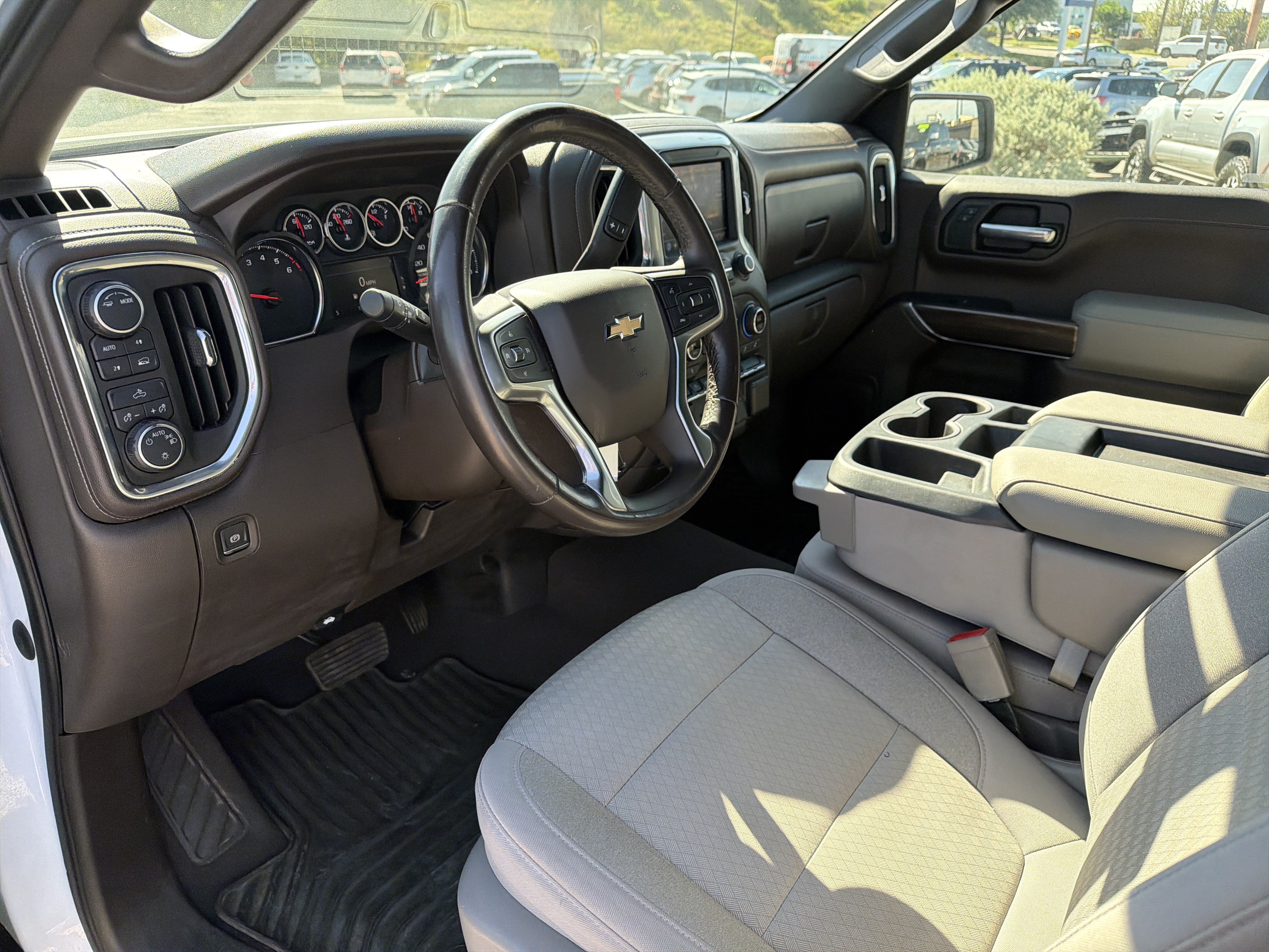 Used 2021 Chevrolet Silverado 1500 LT w/ Fleet Comfort Package AWD/4WD image 21