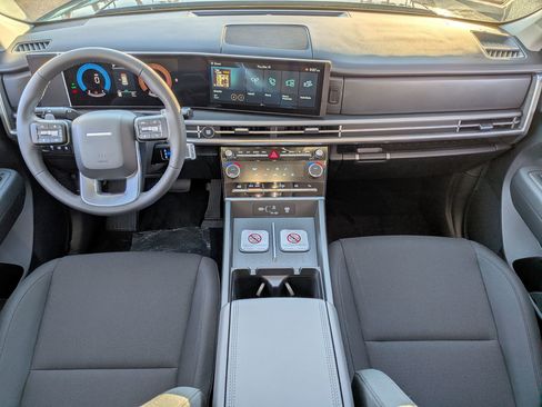 New 2026 Hyundai Santa Fe SE image 20