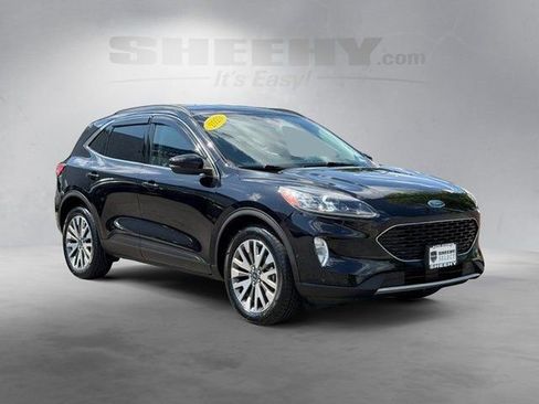 Certified 2020 Ford Escape Titanium AWD/4WD image 2