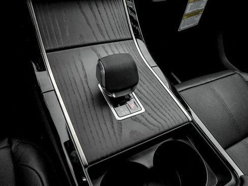 Used 2026 Land Rover Range Rover Velar S image 15