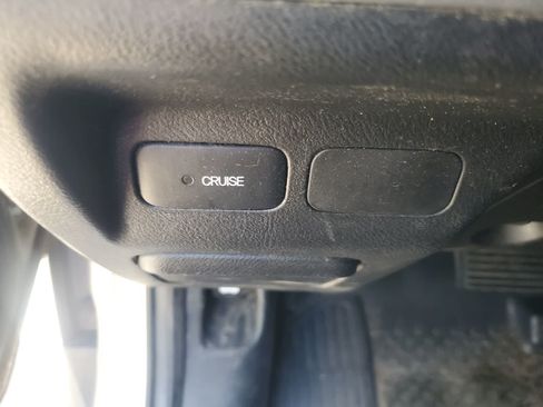 Used 2004 Honda Element EX image 19