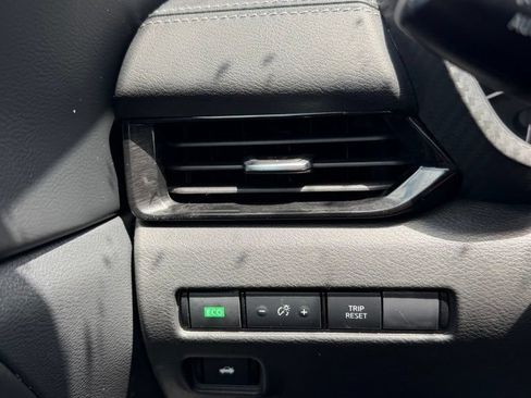 Used 2024 Nissan Sentra SV w/ All-Weather Package FWD image 20