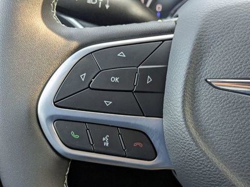 New 2026 Chrysler Pacifica Select FWD image 24