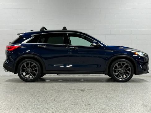 Used 2019 INFINITI QX50 Essential w/ Sensory Package AWD/4WD image 5