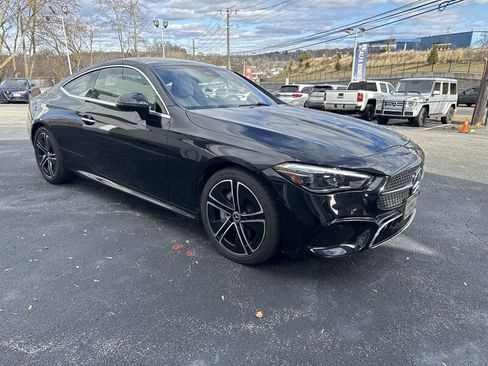Used 2024 Mercedes-Benz CLE 300 4MATIC Coupe image 9