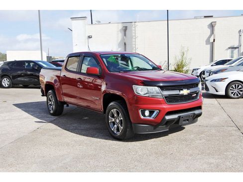 Used 2015 Chevrolet Colorado Z71 image 9