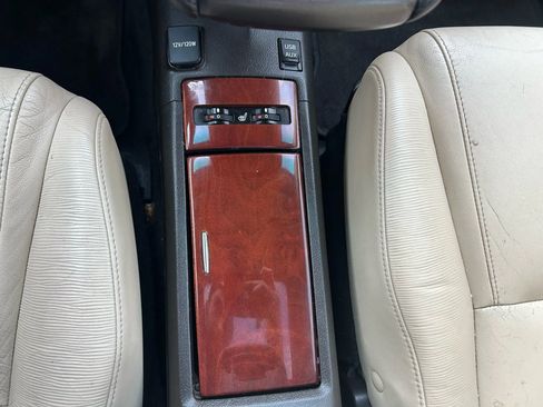 Used 2011 Lexus HS 250h image 19