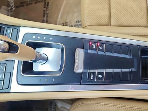 Used 2014 Porsche Cayman image 38