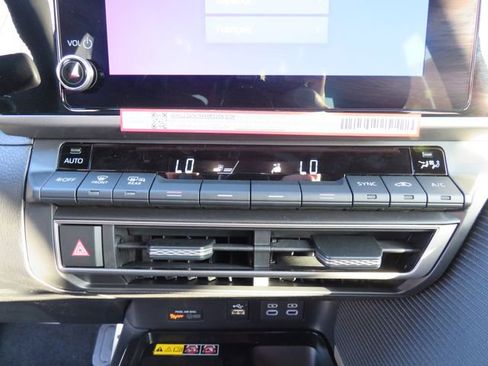 Certified 2026 Toyota Camry SE image 26